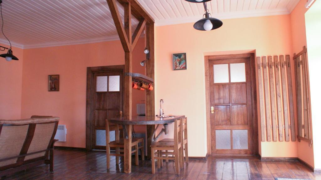 Takht House Villa Dilijan Bilik gambar