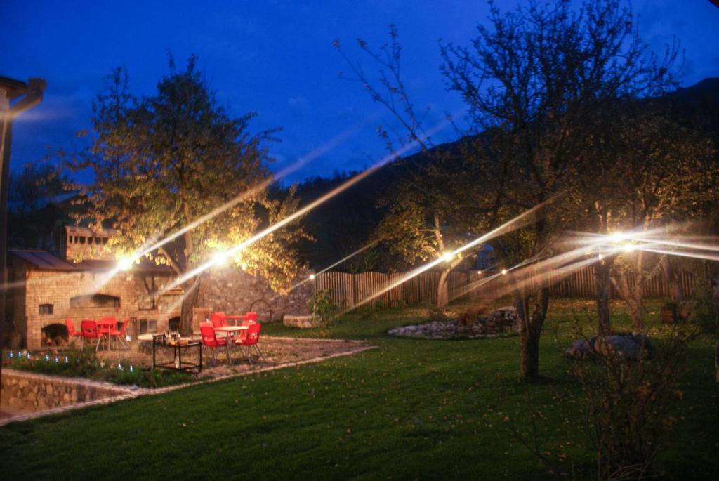 Takht House Villa Dilijan Bilik gambar